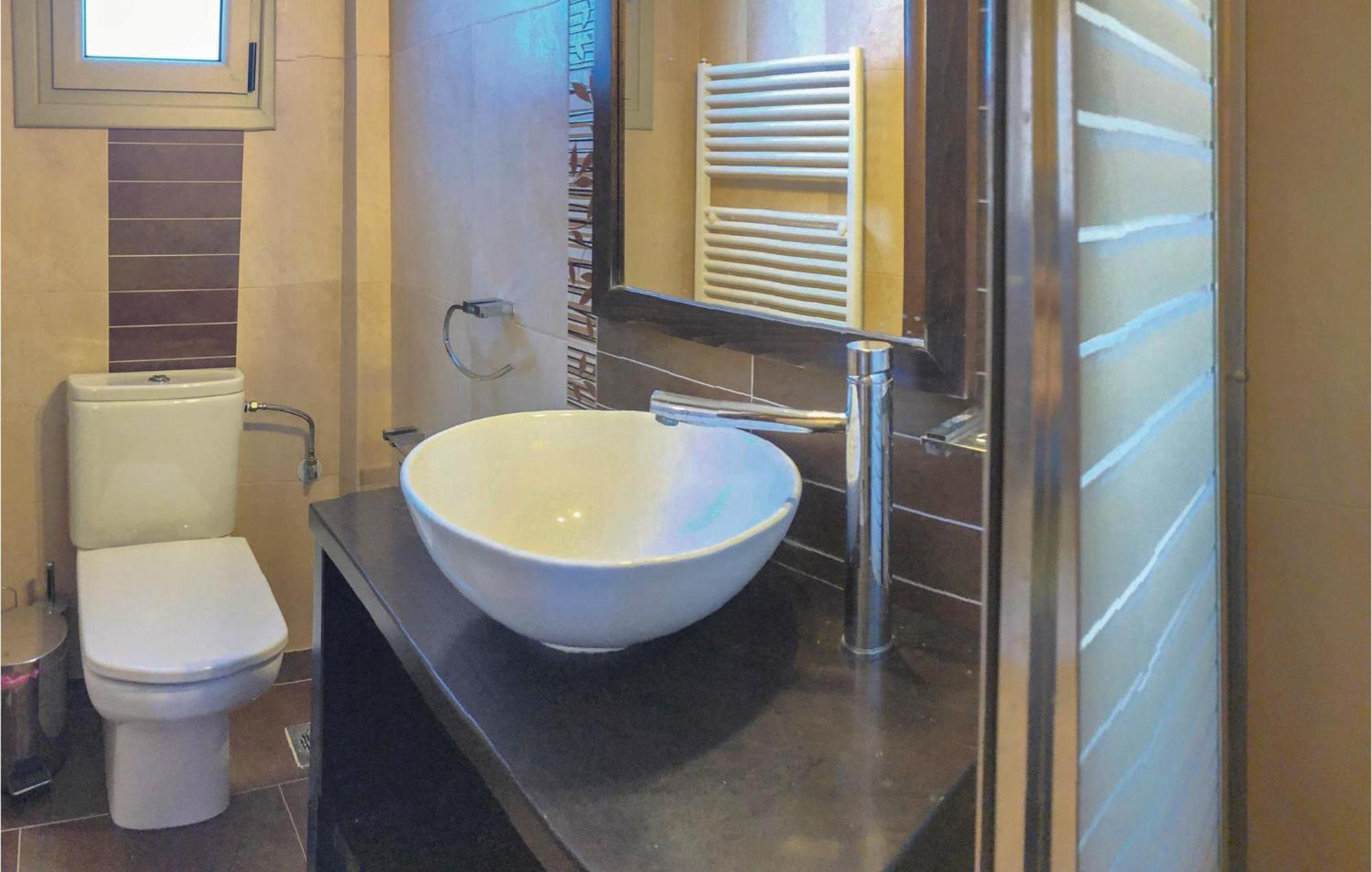 Amazing Home In Koroni With Wifi ภายนอก รูปภาพ