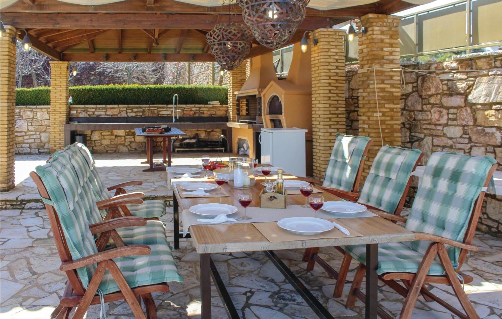 Amazing Home In Koroni With Wifi ภายนอก รูปภาพ