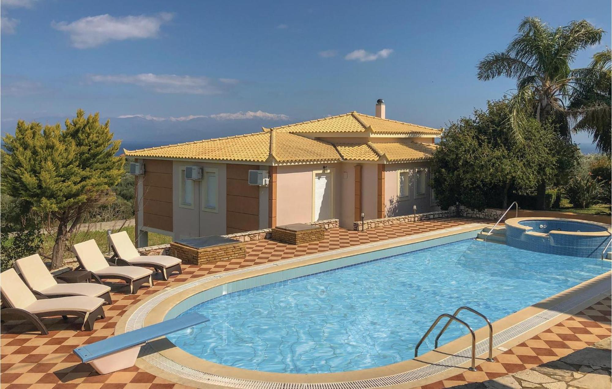 Amazing Home In Koroni With Wifi ภายนอก รูปภาพ
